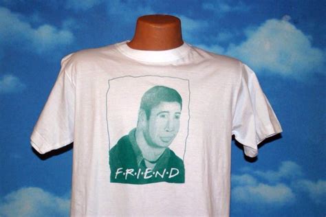 44 Ridiculous Bootleg Items That Are Hilariously Imperfect Camisetas
