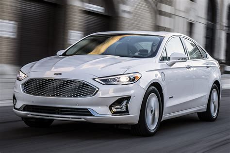 Ford Fusion Sai De Linha Também Nos Eua E Se Despede De Vez Do Mercado