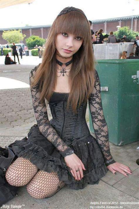 Pinterest Hot Goth Girls Gothic Outfits Gothic Fashion Victorian