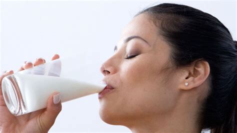 26 Proven Health Benefits Of Drinking Milk Everyday Teafame