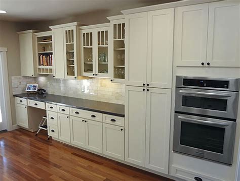 When it comes to kitchens, shaker cabinet doors are arguably the most popular. White Shaker Cabinets - Kitchen Remodeling