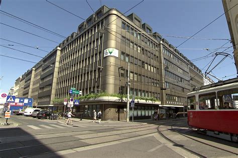 We have almost everything on ebay. Garten der BVA-Versicherung wird geöffnet - wien.ORF.at