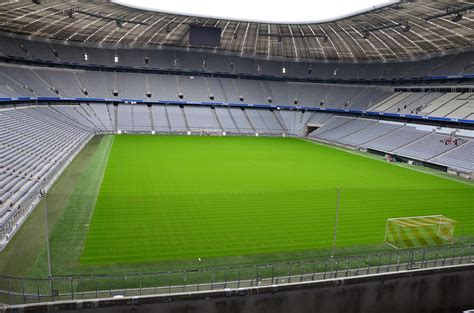 Jump to navigation jump to search. München EK 2021 - Speelstad EURO 2020 - Allianz Arena