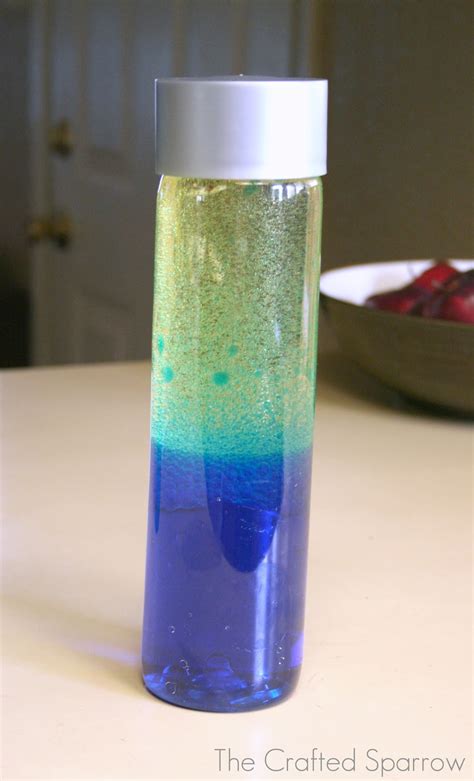 Find out how to make a homemade lava lamp with things you have laying around the house. Summer Fun Project - DIY Lava Lamps - The Crafted Sparrow