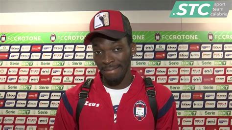 C'era aria di ultima spiaggia per giovanni stroppa e i calabresi si sono svegliati all'improvviso, capitalizzando al meglio le chance avute contro un benevento che avrà tanto da recriminare per gli errori sotto porta nel primo. Nwankwo Simy dopo Crotone-Benevento 1-0 1/05/2019 - YouTube