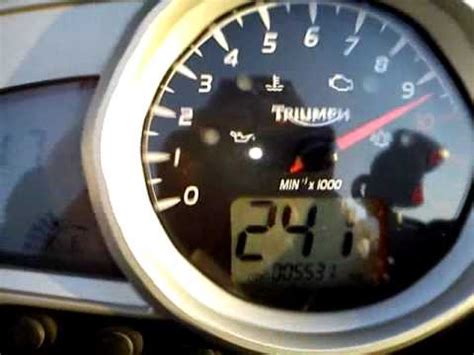 For many the triumph tiger 800 was the adventure bike ideal; Triumph Tiger 1050 TOP SPEED - YouTube