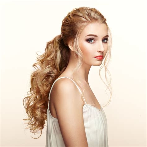 Beautiful wedding hairstyle for natural hair subscribe it's free!!! Beautiful girls with fashionable hairstyles and stylish ...