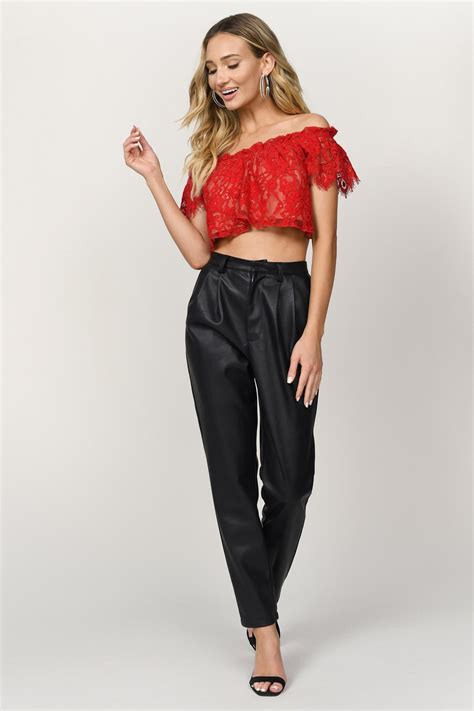 Tobi Crop Tops Womens Riley Red Lace Off Shoulder Crop Top Red ⋆