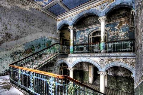 El Hotel Del Salto Series Deserted Places Causing The Feeling Of