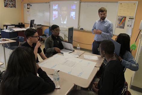 Ap Seminar Class Teaches Carver Students How To Research Write The