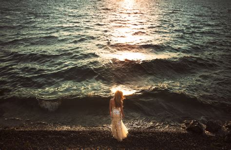 Papel De Parede Mar Mulheres Luz Solar Mulheres Ao Ar Livre