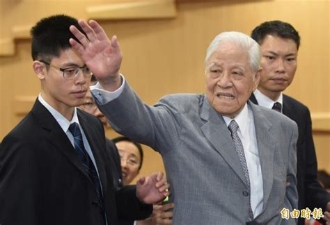 See more of 李登輝民主協會 on facebook. 自由限時批》李登輝使台灣民主化在國際發光! - 自由評論網