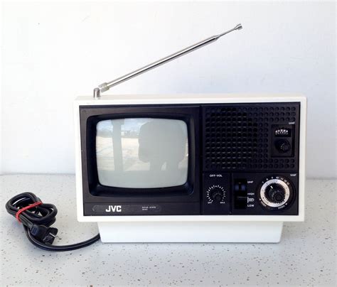 Vintage Portable Television Jvc 3040 Retro Mid Century Modern 70s