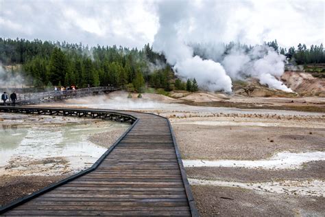 6 Best Geyser Basins In Yellowstone National Park Earth Trekkers