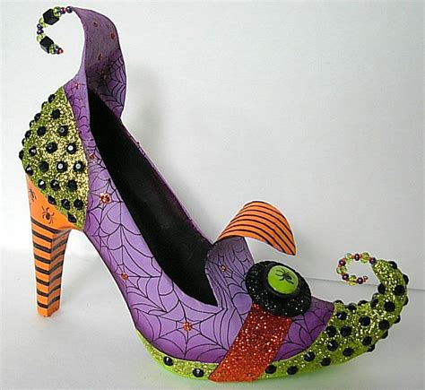 Get started on your halloween costume by upcycling an old pair of heels into spooky witch shoes. witch shoe | Witch shoes, Halloween shoes, Halloween diy