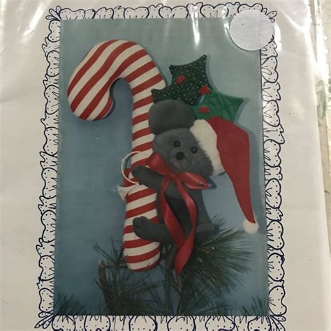 Mike candys (найдено 200 песен). Peppermint Christmas Mouse Vintage pattern featuring a mouse | Etsy | Peppermint christmas ...