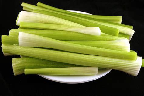 The stalks are very slender and pliable. Celery-The Worlds Healthiest Food. | myNutritionBlog