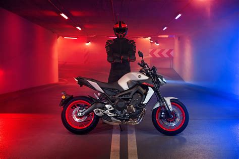 2019 Yamaha Mt 09 Guide • Total Motorcycle