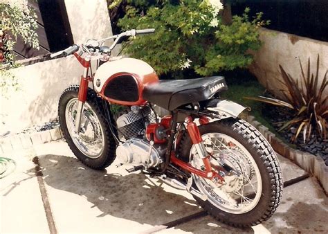 I've owned this bike for 23 years and has had tlc 5 speed, low miles (7. Yamaha YDS2 Ascot scrambler 250cc | Yamaha racing ...