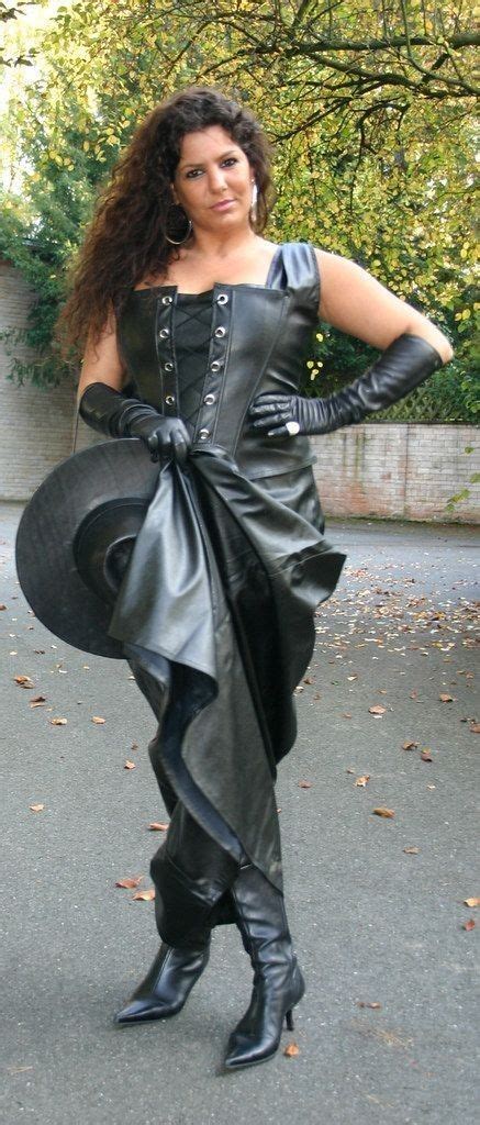 Pin On Women Wearing Leather Gloves