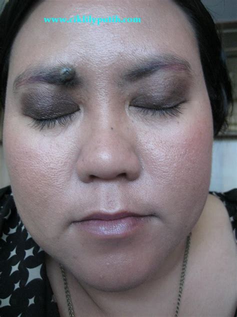 My drugstore edition raya makeup tutorial! CikLilyPutih The Lifestyle Blogger: Burberry Beauty ...
