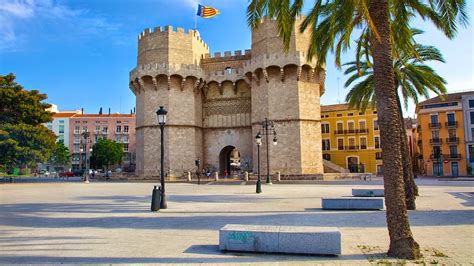 Best Attractions Of Valencia Spain Le Mag By Amarante Lva