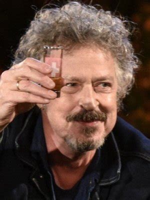 Für wolfgang niedecken steht immer der mensch im vordergrund. Wolfgang Niedecken: "Hip Hop liebt Verschwörungstheorien" - laut.de - News