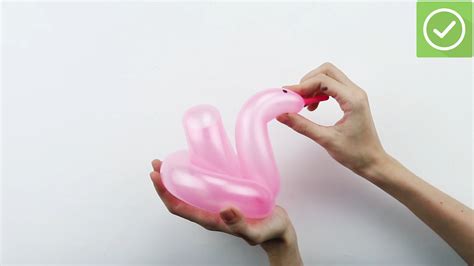 4 Ways to Make Balloon Animals - wikiHow