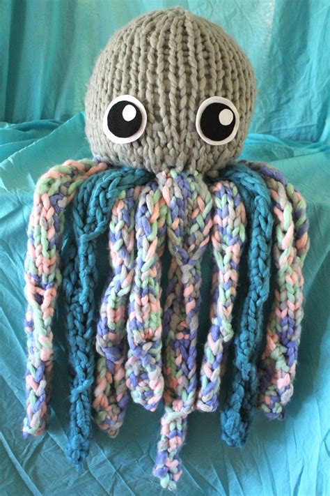 The octopus squish is a cute, cuddly, very squishy free crochet pattern on moogly! Octavius The Knitted Octopus - Knitting Pattern