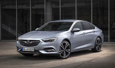 2021 opel i̇nsignia 2020 yılı bitmeden tanıtılacak ve bayilere siparişlere açılacak. Opel Insignia Grand Sport 2021: фото в новом кузове, фото салона и интерьера
