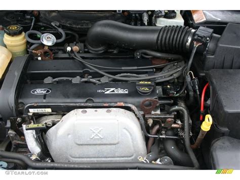 2003 Ford Focus Se Sedan 20l Dohc 16v Zetec 4 Cylinder Engine Photo