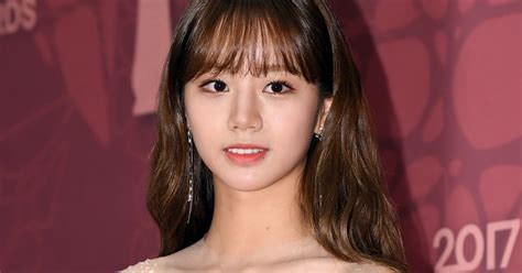 From hyeri's vlive last december 2015 while filiming reply 1988. C-JeS Denies Reports About Girl's Day Hyeri Signing An ...