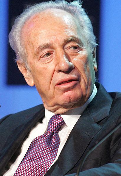 Gervinho ile 2, peres ile de 3 yıllık resmi mukavele imzalanması bekleniyor. Shimon Peres | CIE
