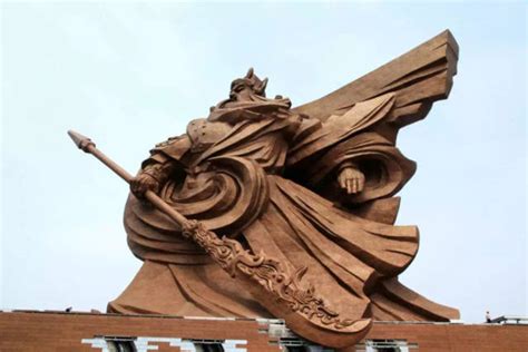 Omg Incredible 1320 Ton Statue Of Chinese God Of War 11 Pics