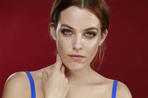 Riley Keough Describes Her Intense Interactions In The Girlfriend