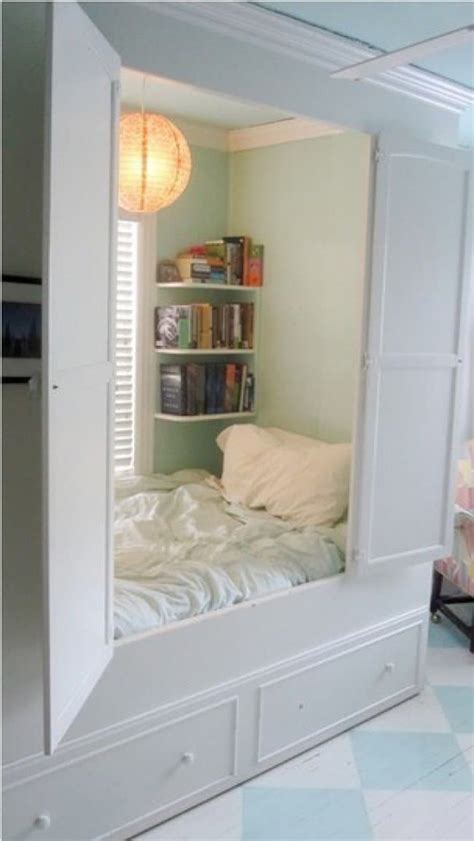 Secret in bed with my bosd. 18 Of The Most Awesome Beds You've Ever Seen