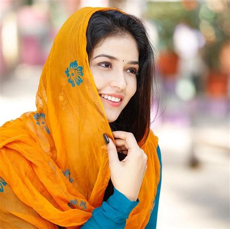 In this video, we have listed top 10 most beautiful muslim actress in bollywood. Pin by Mohammed Jasmeer on Saree | Muslim beauty, Beauty girl, Beautiful actresses