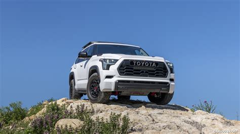 Toyota Sequoia 2023my Trd Pro Color White Front