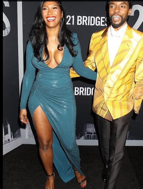 Who is chadwick boseman's wife? Chadwick Boseman is Dapper Posed with his Lovely Lady in ...