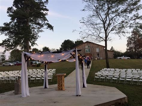 The Barn At Shady Grove Farms Double Springs Alabama Wedding Venue