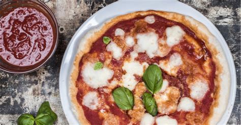 Where To Eat The Best Pizza In The South Of Italy Huffpost