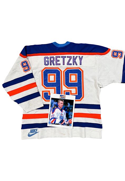 Lot Detail 1988 Wayne Gretzky Edmonton Oilers Stanley Cup Clinching