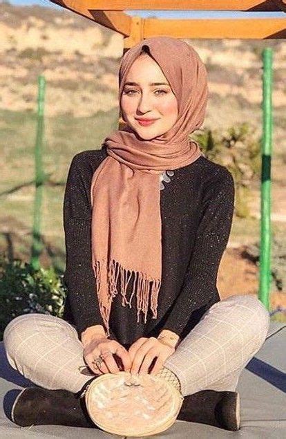 Pin By Binsalam On Hijab Cantik In 2020 Muslim Fashion Hijab Hijabi