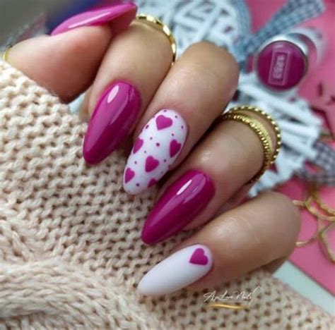 30 Beautiful Nail Designs To Do In 2021 The Glossychic Nail Designs