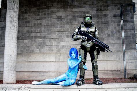 Halo Cortana And Chief By Hyokenseisou Cosplay On Deviantart