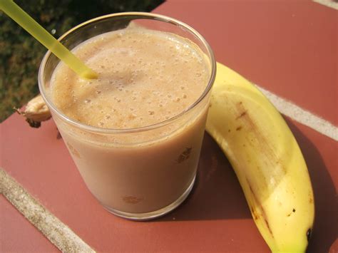 Peanut butter banana smoothie weight gain. Banana Date Smoothie - For Weight Gain in Kids