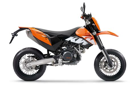 The revised chassis and styling are boosted by the latest 690 lc4 motor and an updated electronics package, so whether. 2009 KTM 690 SMC