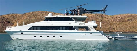 EXCLUSIVE BOAT CHARTERS | Boat hire Swan River & Rottnest Island