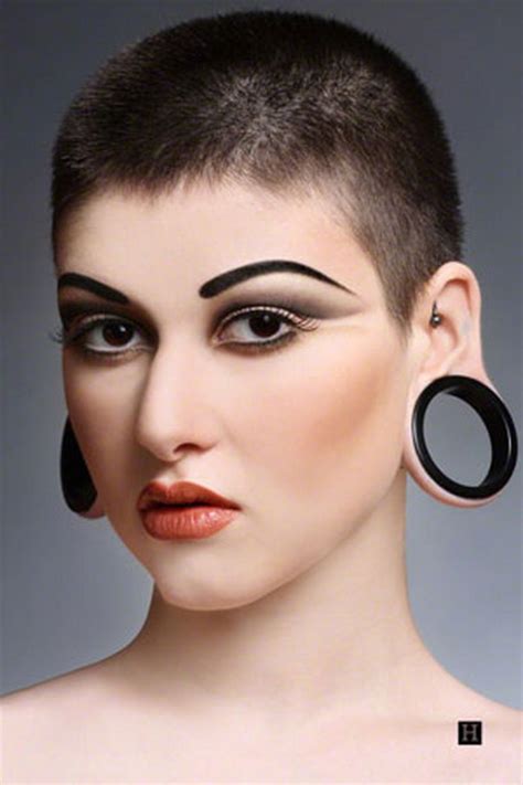 The pixie ear deformity can be recognized by its stuck on or pulled appearance, which is caused by the tension involving the facelift cheek and jawline skin flaps at the earlobe attachment point. Short funky haircuts for women