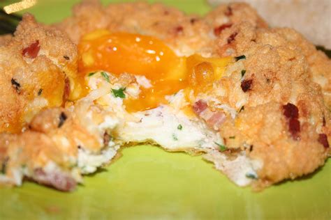 Oeuf en nuage la version aérienne de l oeuf au plat